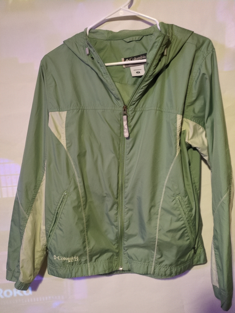 Columbia Women's Hooded Jacket - Sage Green with Pale Green Panels